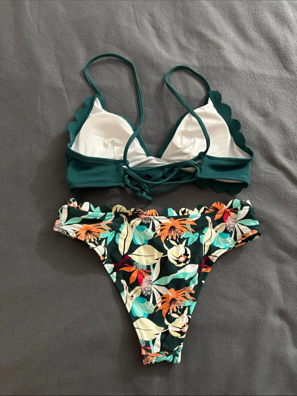 Scallop Trim Tropical Floral Bikini Set Green Medium